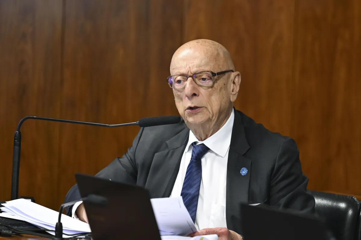 Após veto de Lula à dosimetria, senador protocola projeto de anistia