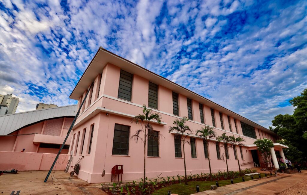 Lyceu de Goiânia será o 1º colégio bilíngue da rede estadual após reforma de R$ 20 milhões