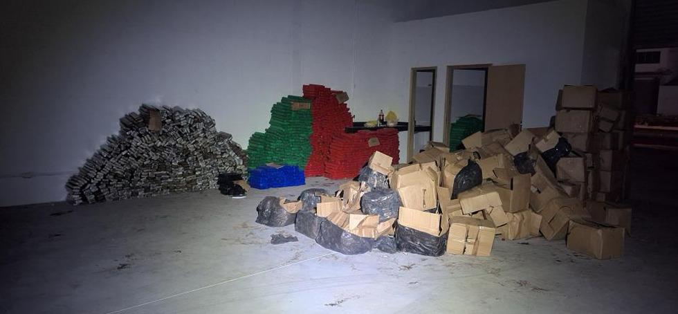 Polícia Civil derruba esquema que escondia toneladas de maconha em carga de farinha