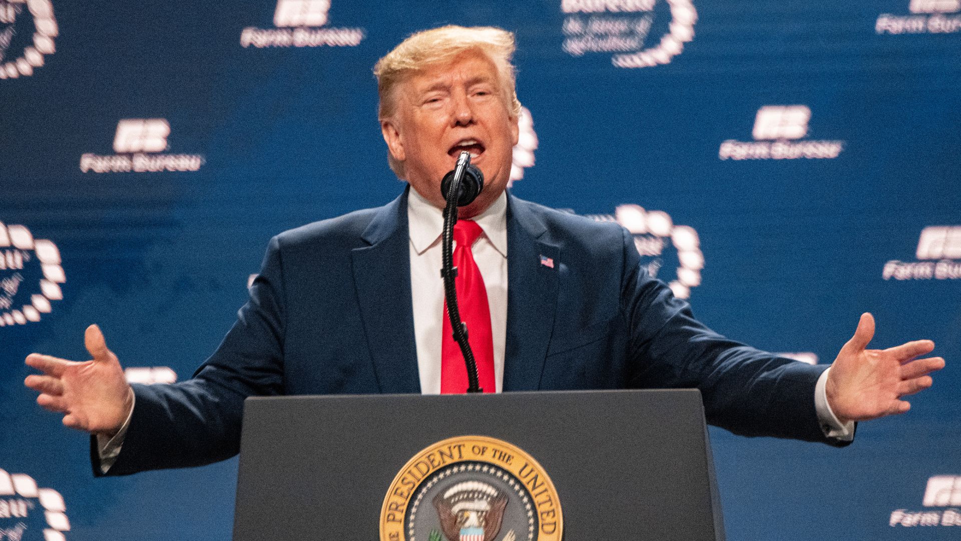 Trump amplia ofensiva internacional após ação na Venezuela e ameaça Groenlândia e Colômbia