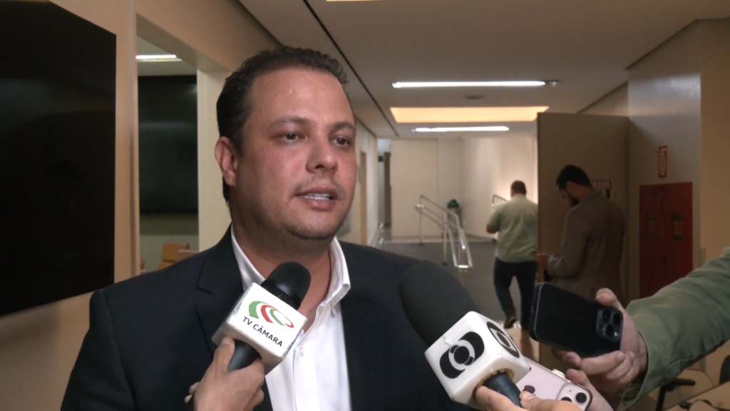 Polícia Civil indicia ex-presidente da Comurg e ex-secretário por corrupção