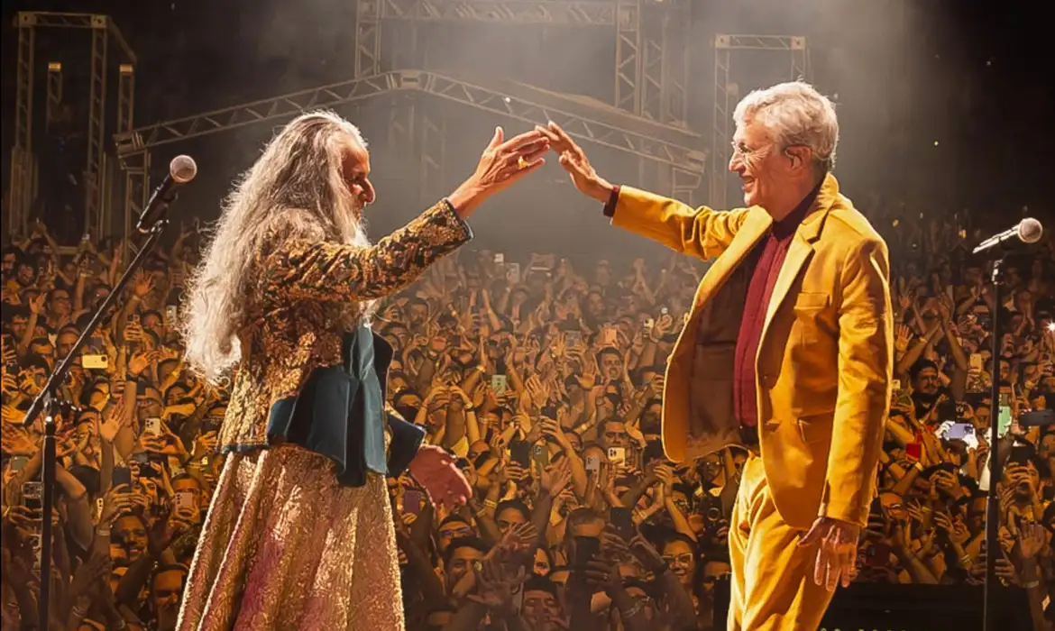 Bethânia e Caetano vencem o Grammy de Melhor Álbum de Música Global