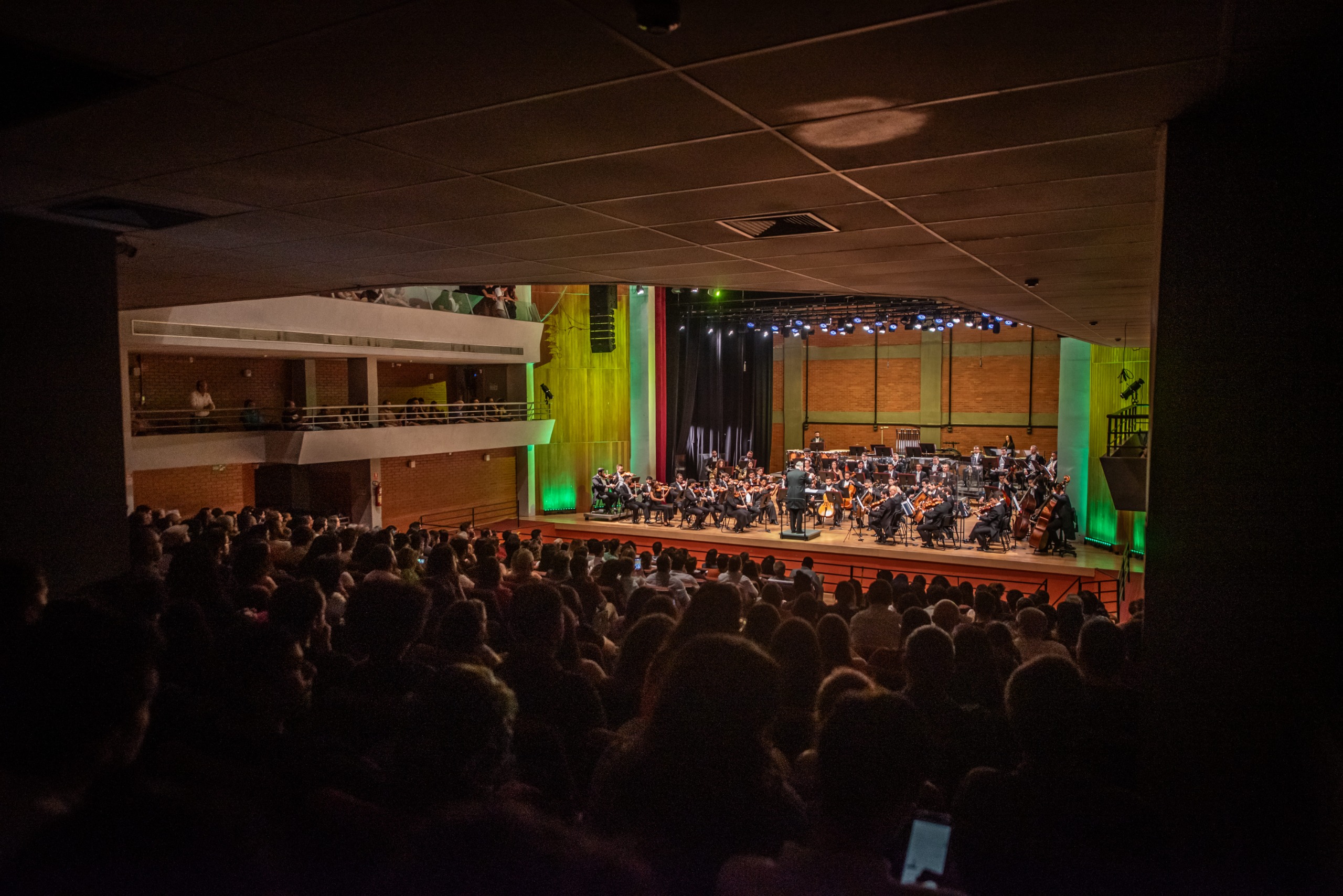 Filarmônica de Goiás encerra programação de março sob regência de maestro romeno