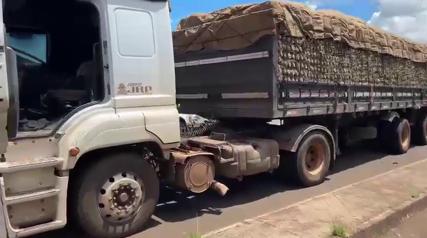 Motorista é flagrado dirigindo há quase 24 horas sob efeito de rebite na BR-153