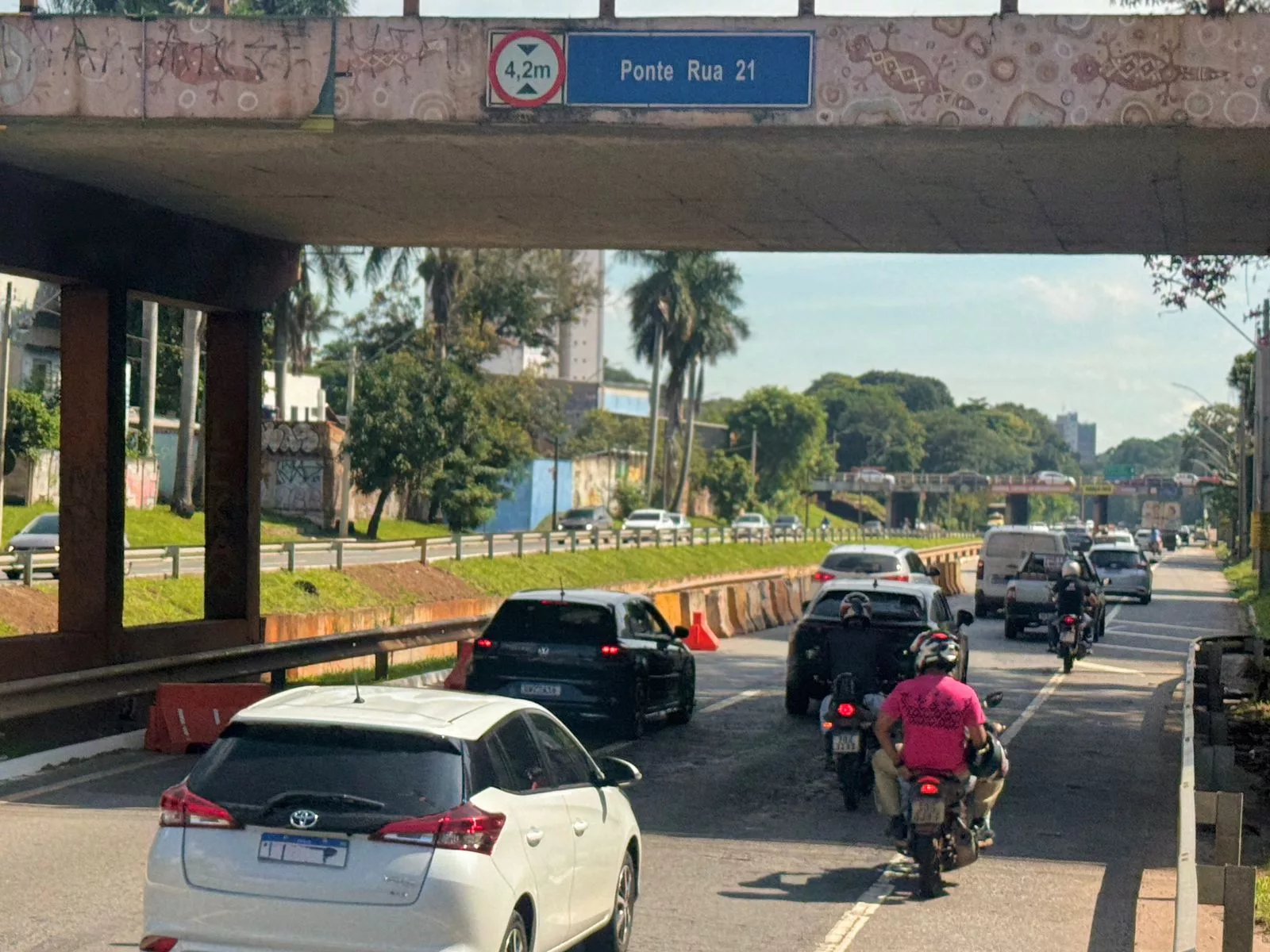 Obras na Marginal Botafogo interditam a via por 15 dias; confira os desvios