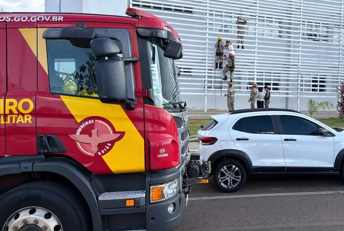 Bombeiros evitam tragédia em Senador Canedo