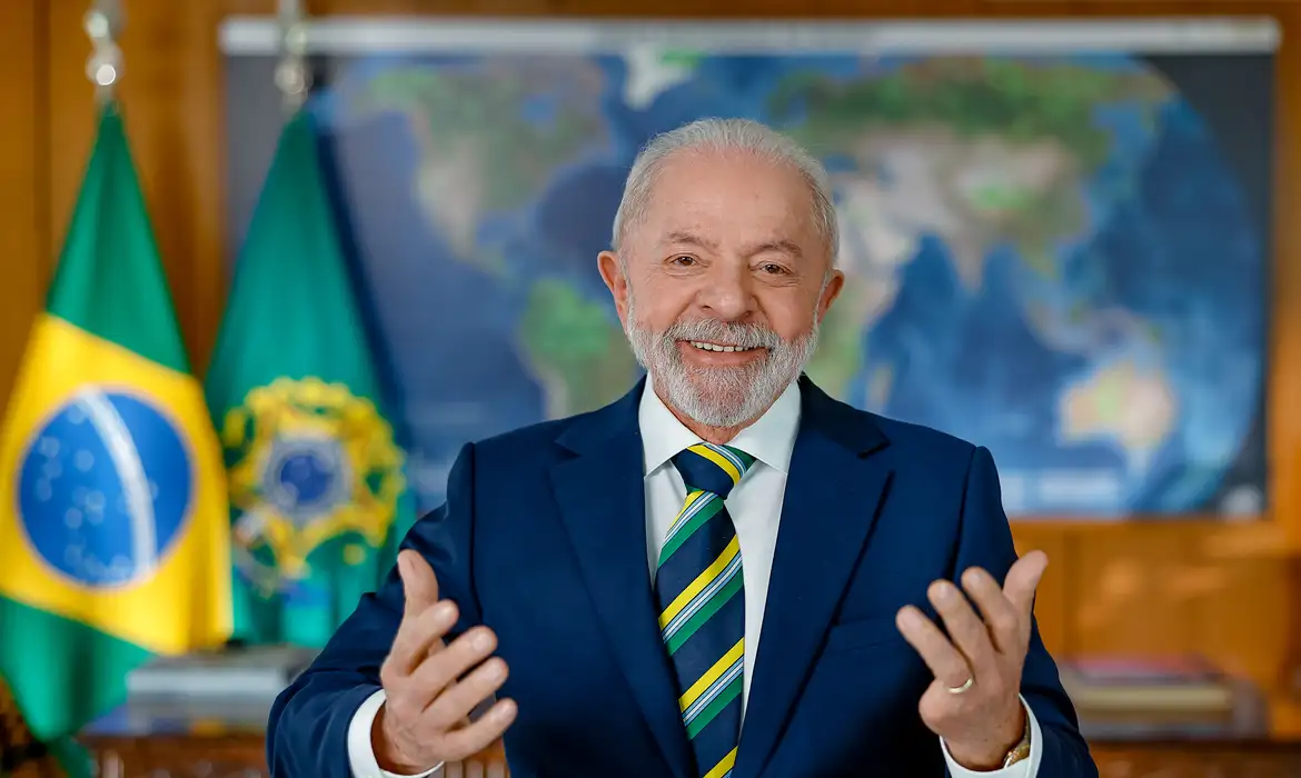 Lula não desiste