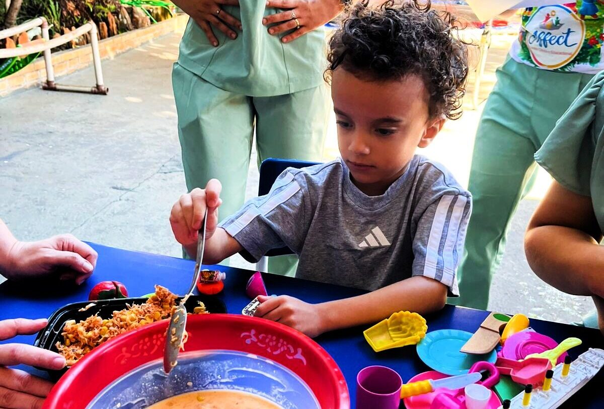 Oficinas culinárias transformam a relação de crianças neurodivergentes com a comida