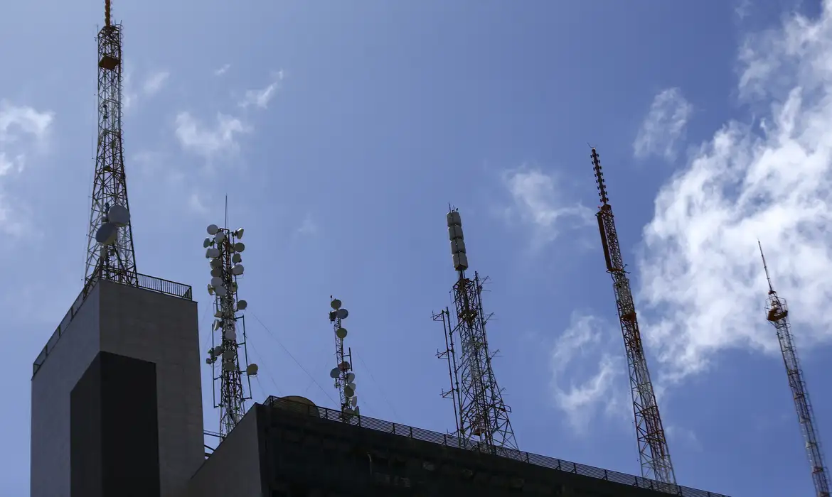 STF consolida entendimento sobre competência federal no setor de telecomunicações