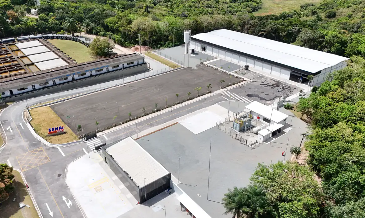 Brasil cria radar nacional para frenagem automática