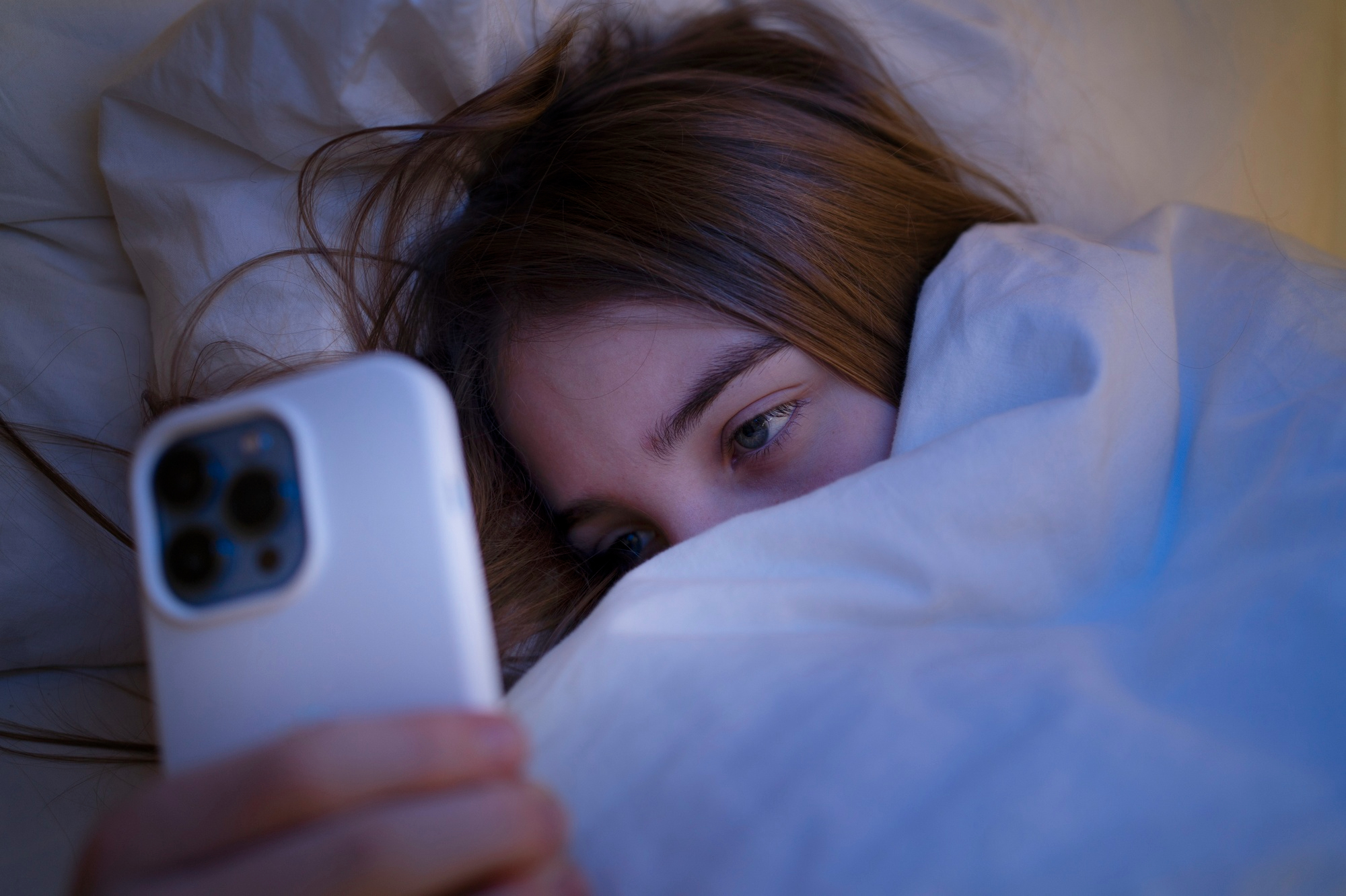 Ferramentas de redes sociais falham em proteger sozinhas a saúde mental de adolescentes