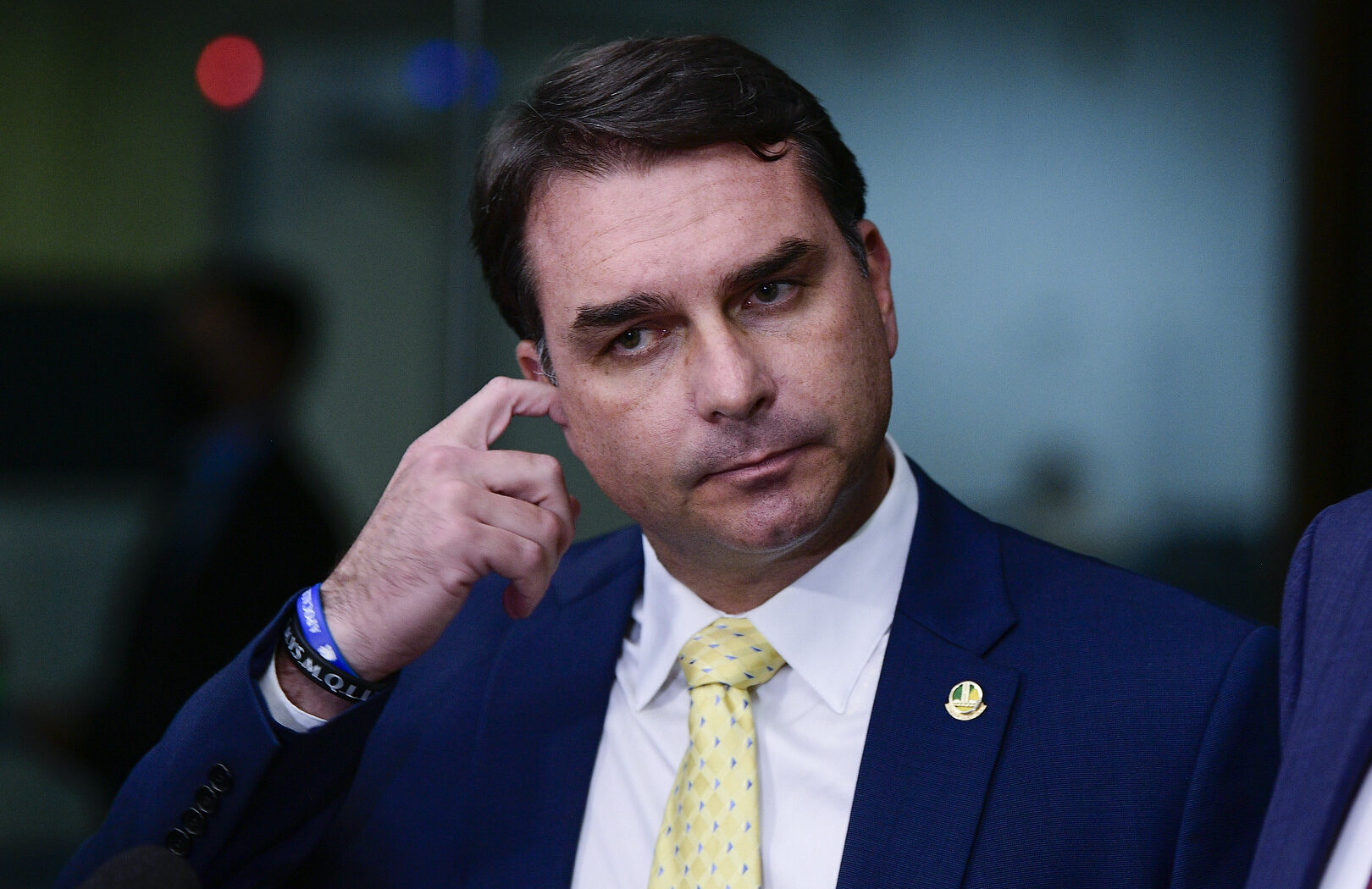 Centrão frustra planos de Flávio e acirra crise no PL