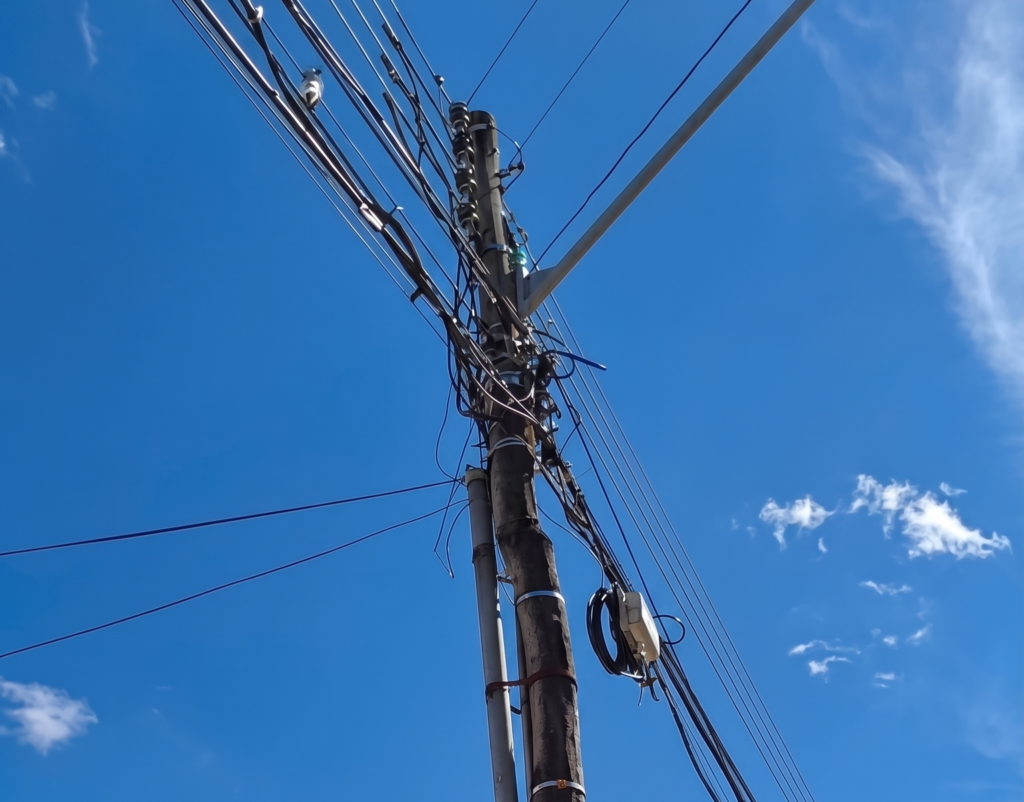 Poste de madeira | PortalGO