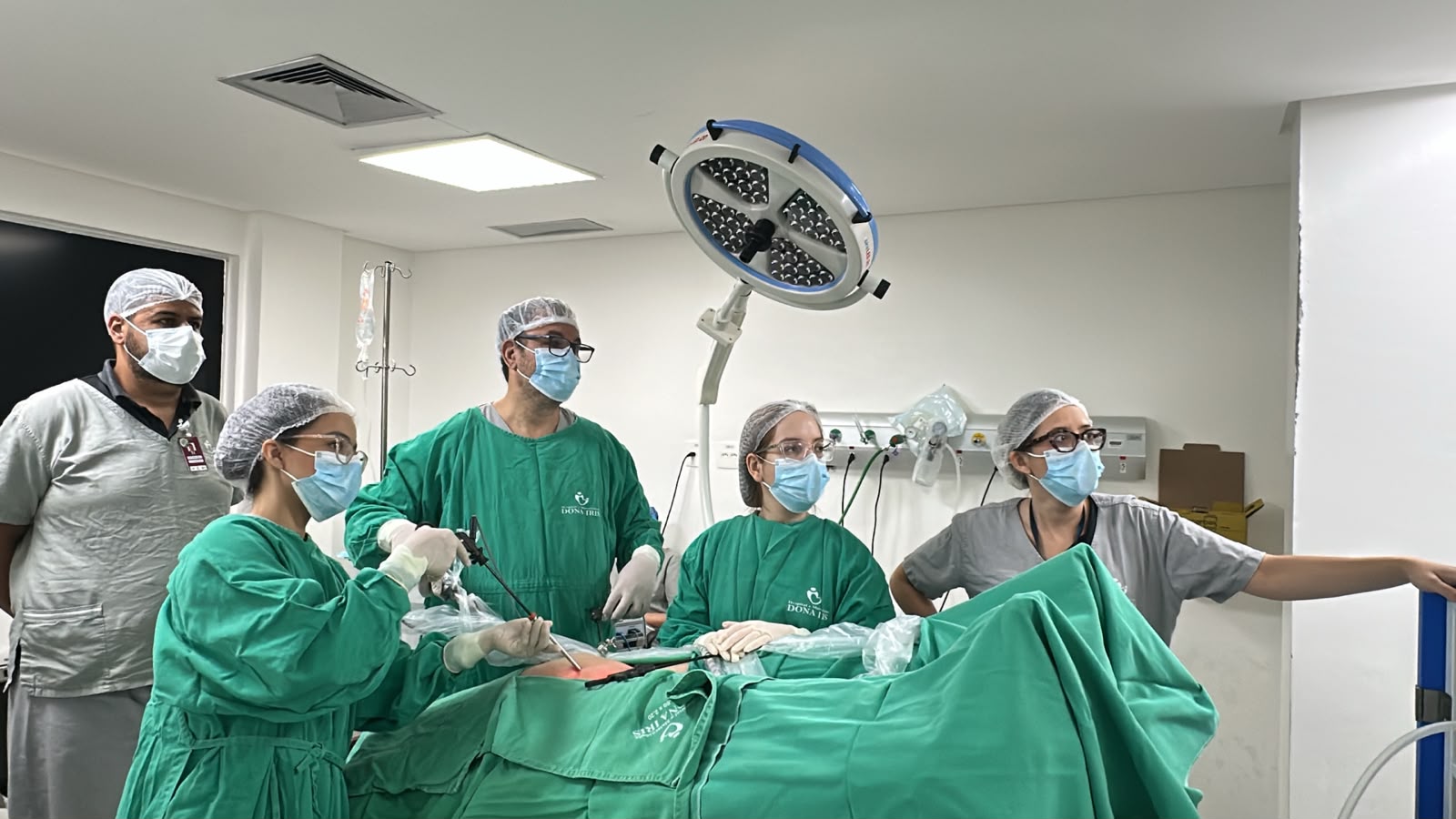 Investimento de R$ 592 mil moderniza centro cirúrgico do Dona Iris