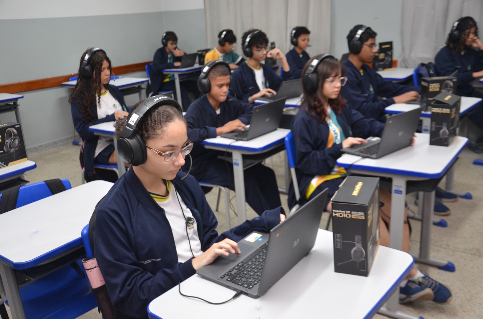 Estudantes têm reforço para o Enem com aulas online nas férias de julho