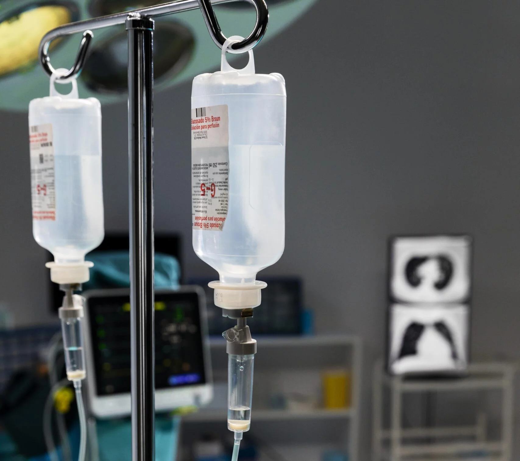 Anvisa alerta: soroterapia da moda não tem benefícios comprovados e pode trazer riscos