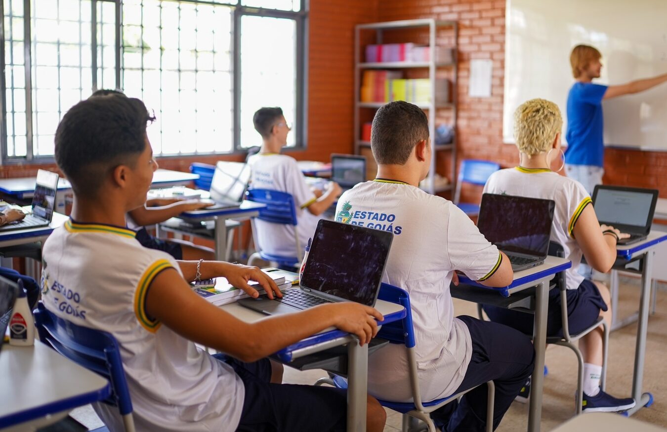 Professores da rede estadual recebem progressão automática na carreira