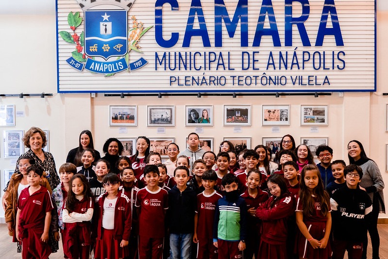 Rota do Legislativo vira programa permanente na Câmara de Anápolis