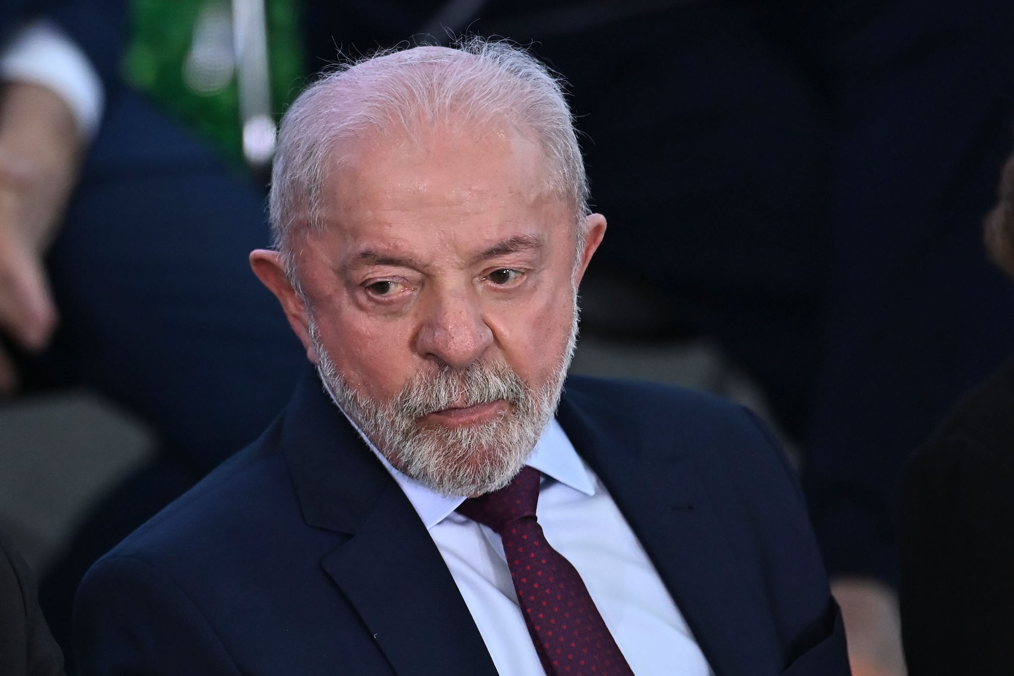Pesquisa BTG/Nexus: Lula lidera no 1º turno, mas empata com Flávio Bolsonaro e Caiado no 2º