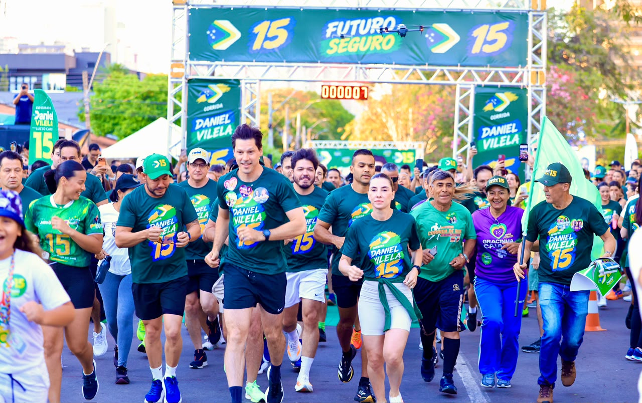 Daniel Vilela participa de corrida antes de carreatas em quatro cidades de Goiás