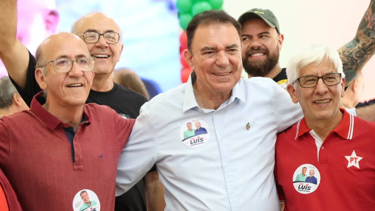 Os embalos de Luis Cesar Bueno na campanha em Goiás