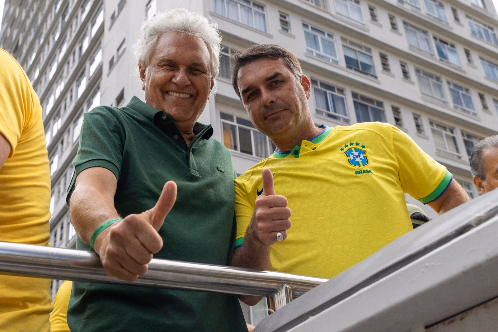 Caiado nega negociação por ministério em eventual governo de Flávio Bolsonaro