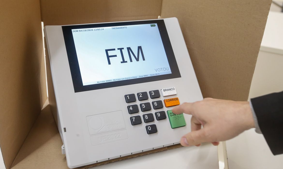 TSE registra substituição de 467 urnas nas primeiras horas do segundo turno